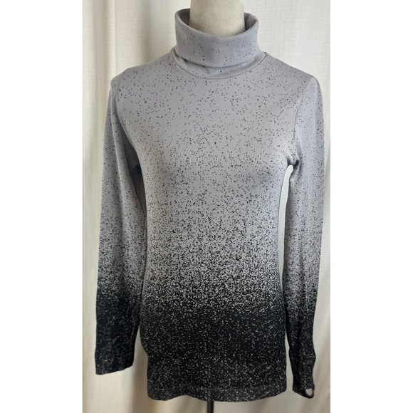 Athleta Tops - Athleta‎ Turtleneck Top Medium Grey Black Ombre Ribbed Long Sleeve S/631825-00